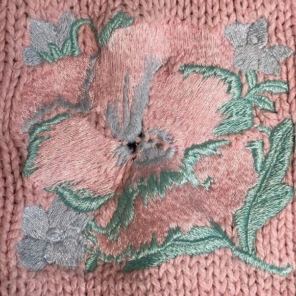 Vintage Isle of Cotton Sweater Women's L Embroidered Floral coastal grandma - Picture 8 of 12